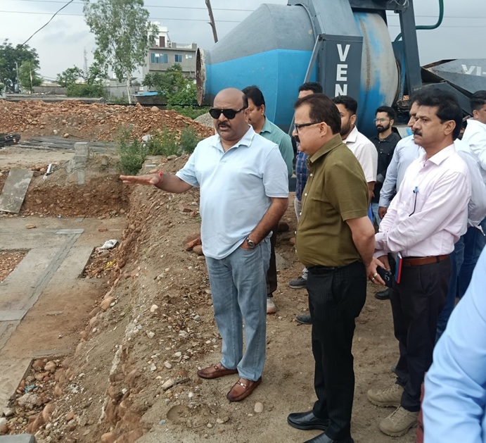 'Deputy CM calls for speedy completion of Dak Bunglow project at Bagh- e- Bahu; inspects government offices'
